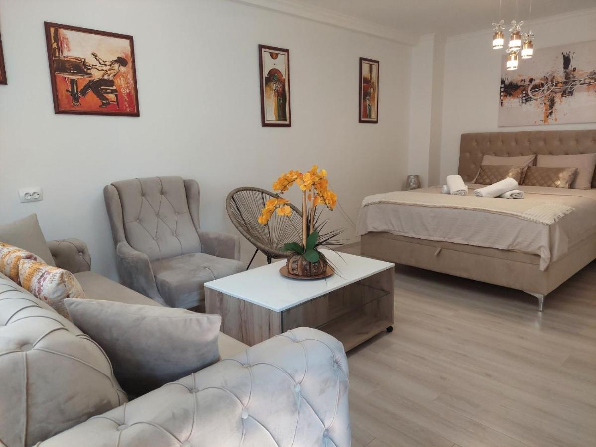 Lux Apartment *